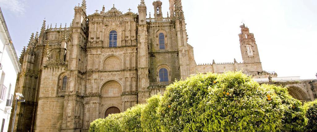 Apartamento Rincon Del Salvador 2 Plasencia Bagian luar foto