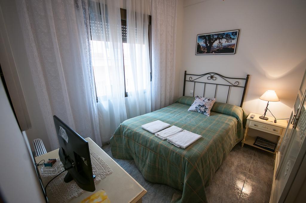 Apartamento Rincon Del Salvador 2 Plasencia Bagian luar foto