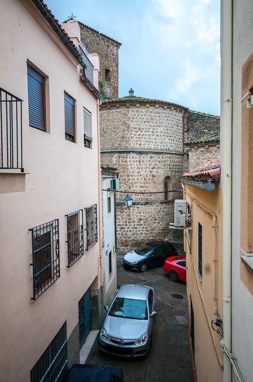 Apartamento Rincon Del Salvador 2 Plasencia Bagian luar foto